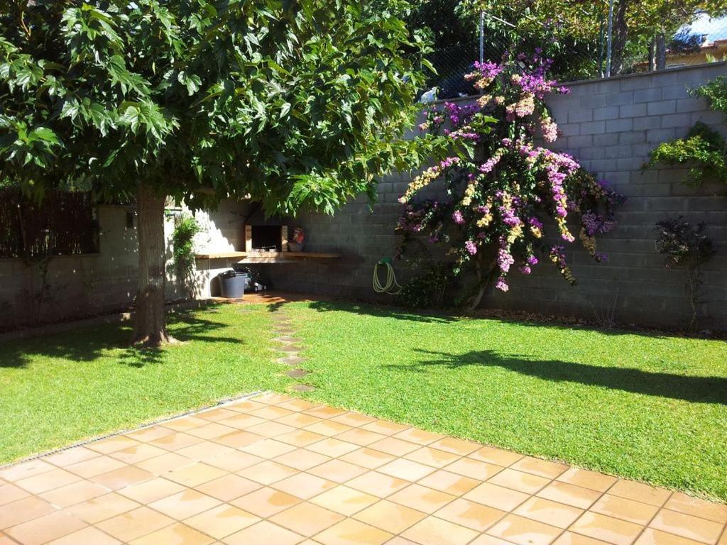 Casa Con Jardin-Wifi Free Villa L' Escala Dış mekan fotoğraf